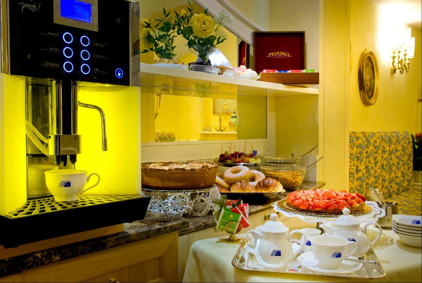 Boutique Hotel Dieci Милано Екстериор снимка
